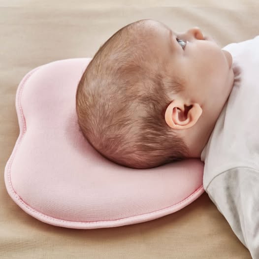 Pernă ortopedică plată pentru nou-născuți